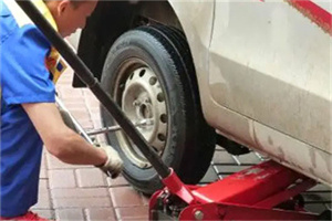 湖北附近拖车24小时服务热线电话